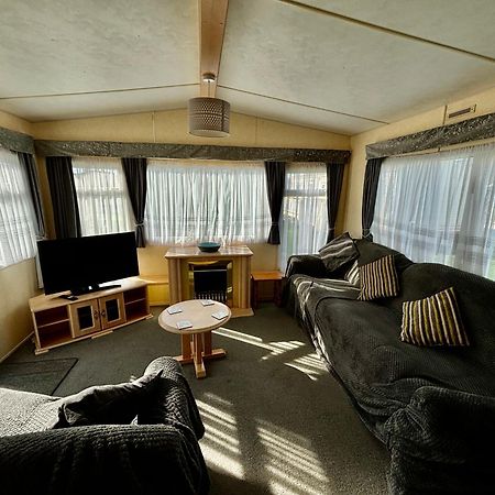 Seaview 145 - Pet Friendly, Bath And Close To Beach & Fantasy Island - Meadow Lakes Caravan & Lodge Hire Ingoldmells Esterno foto