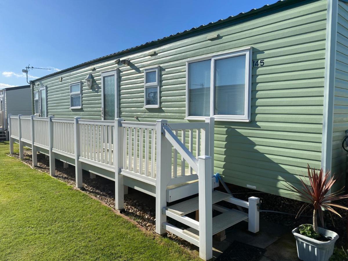 Seaview 145 - Pet Friendly, Bath And Close To Beach & Fantasy Island - Meadow Lakes Caravan & Lodge Hire Ingoldmells Esterno foto