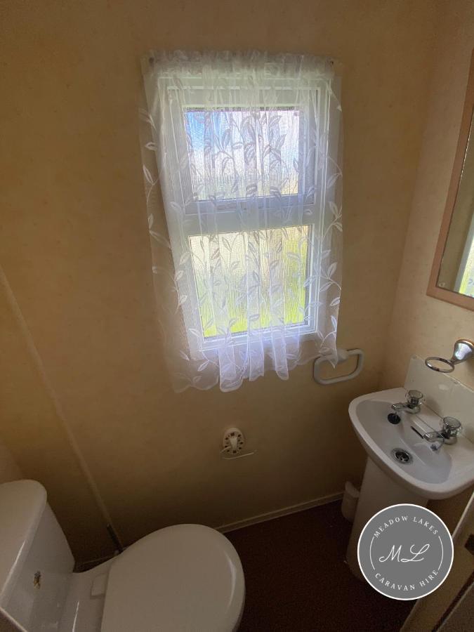 Seaview 145 - Pet Friendly, Bath And Close To Beach & Fantasy Island - Meadow Lakes Caravan & Lodge Hire Ingoldmells Esterno foto